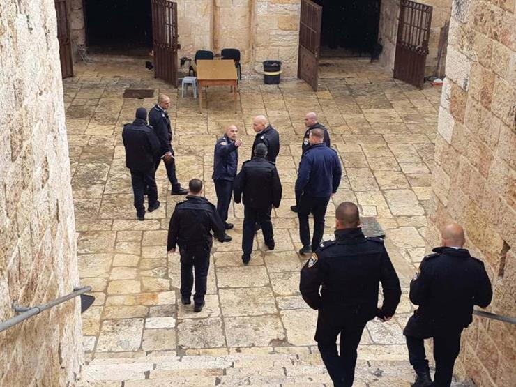 Israeli forces evacuate Bab al-Rahma amid settlers incursions