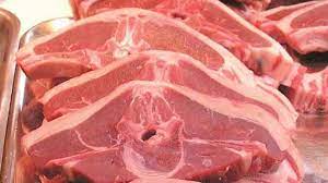 محافظ البلقاء يوقف 19 ملحمة ومطعما عن العمل لتلاعبها ببيع اللحوم