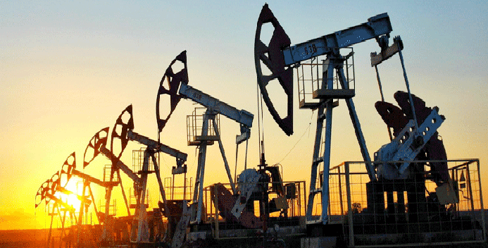 أسعار النفط ترتفع مع تزايد التوترات الجيوسياسية.. وخام برنت قرب 87 دولارًا