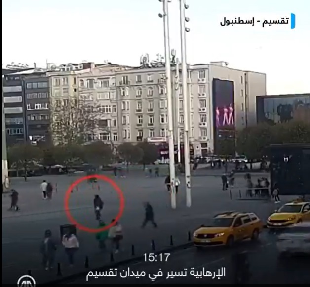  شاهد كيف تسللت إلى مكان الجريمة. الأمن التركي ينشر مشاهد جديدة لمنفذة تفجير اسطنبول يوم الواقعة.