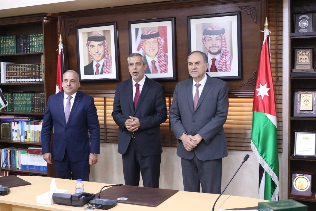 45 محاميا يؤدون اليمين القانونية أمام وزير العدل