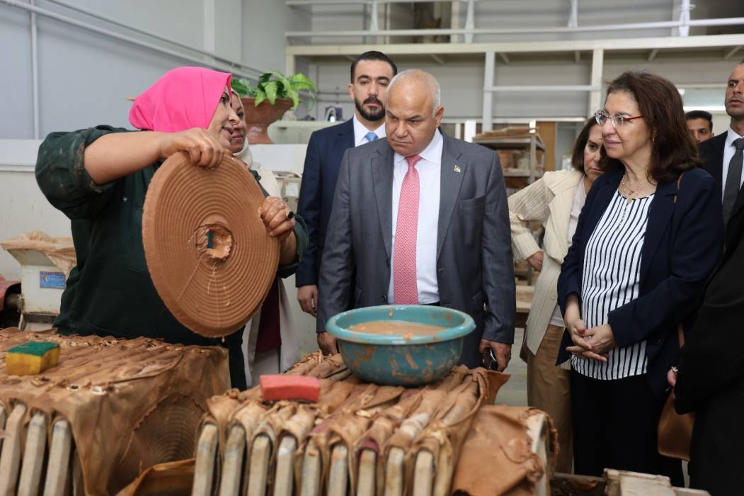 البكار إنشاء معرض إنتاجي لدعم الحرف الأردنية في معهد تدريب مهني السلط