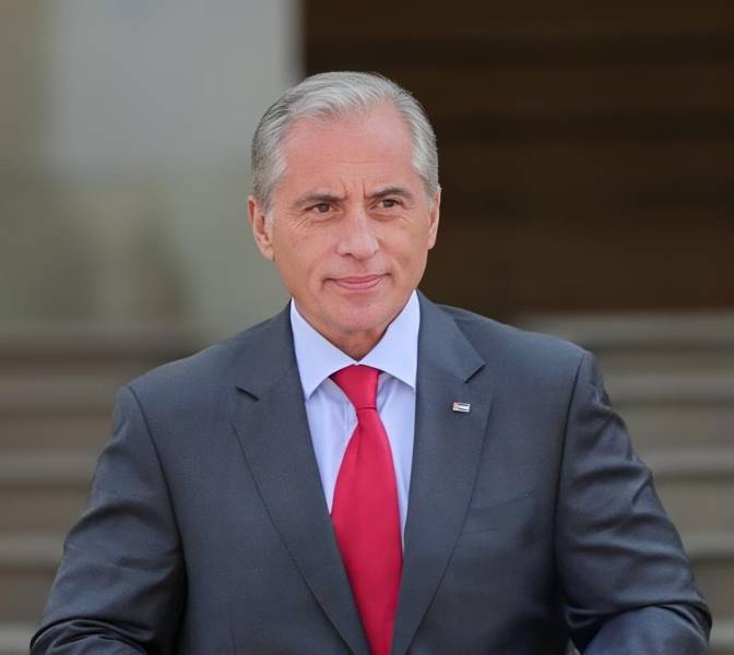 رئيس الوزراء في اتصال هاتفي مع نظيره القطري يؤكد رفض الأردن وإدانته الشديدة للعدوان الإسرائيلي على قطر