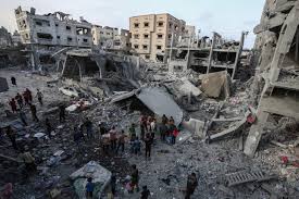 غزة الاحتلال يقصف بوحشية المدنيين في مناطق يدعي أنها إنسانية وآمنة 