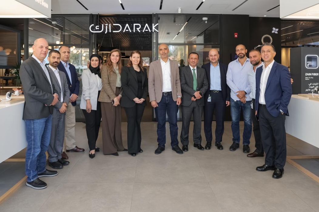 زين تستقبل رئيس مجلس مفوّضي هيئة تنظيم قطاع الاتصالات الأستاذة لارا الخطيب ومفوّضي المجلس 