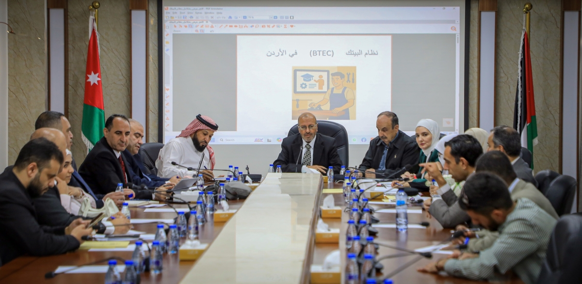 التربية النيابية تبحث تطوير مسار التعليم المهني والتقني BTEC وتوصي بتوسيع تخصصاته