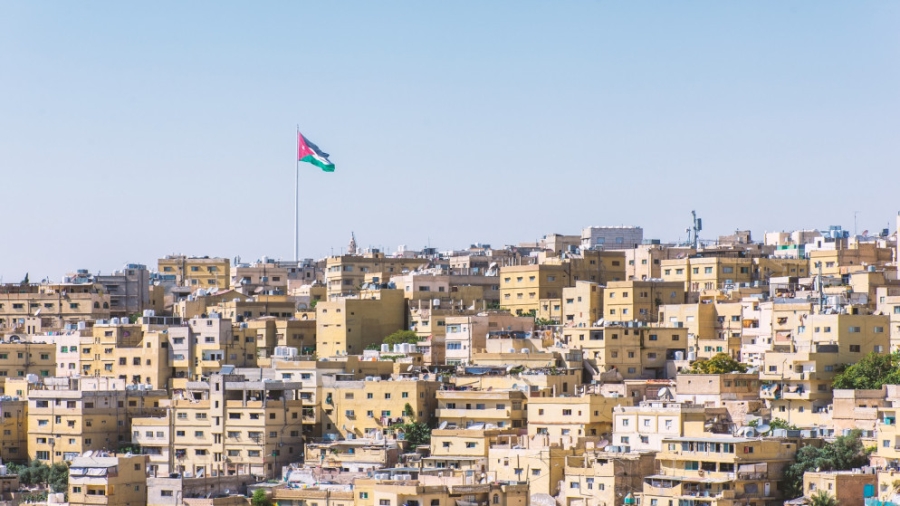 الداخلية والعمل والأمن العام يدعون الاجانب لتصويب أوضاعهم وتحديد أماكن إقامتهم لدى أقرب مركز أمني