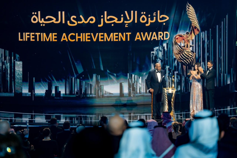 بحضور تركي آل الشيخ وضمن موسم الرياض JOY AWARDS بنسخته السادسة يجمع ويكرّم نخبة نجوم العالم
