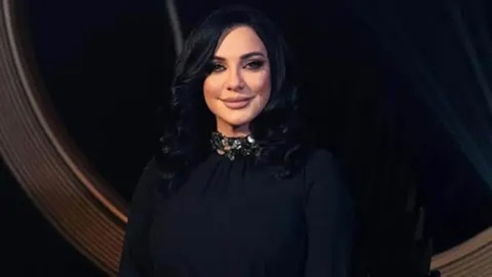 بعد حادثة هدى شعراوي تصاعد تهديدات القتل ضد سلاف فواخرجي