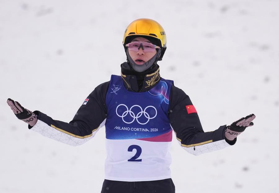  نهائي منافسات القفزات الهوائية في التزلج الحر للرجال في أولمبياد ميلانو-كورتينا 2026