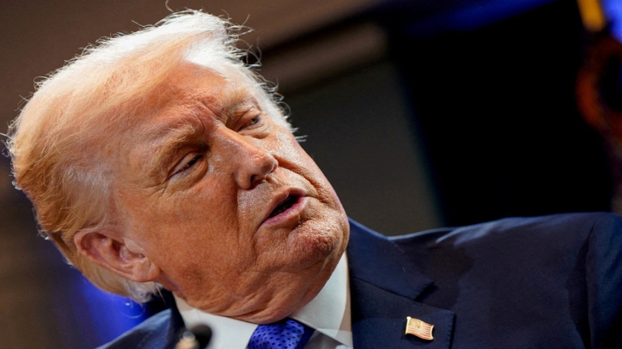 نيويورك تايمز ترامب يميل لشن ضربة خلال أيام لإظهار ضرورة تخلي إيران عن صنع سلاح نووي