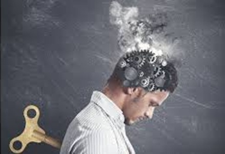 ما هو الإرهاق الذهني وكيف تتخلص منه بطرق عملية