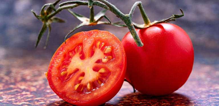 البندورة على مائدة السحور  ترطيب أفضل وصيام أسهل