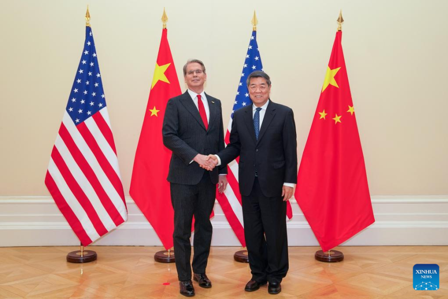 China44 US hold candid44 in-depth44 constructive talks on economic44 trade issues