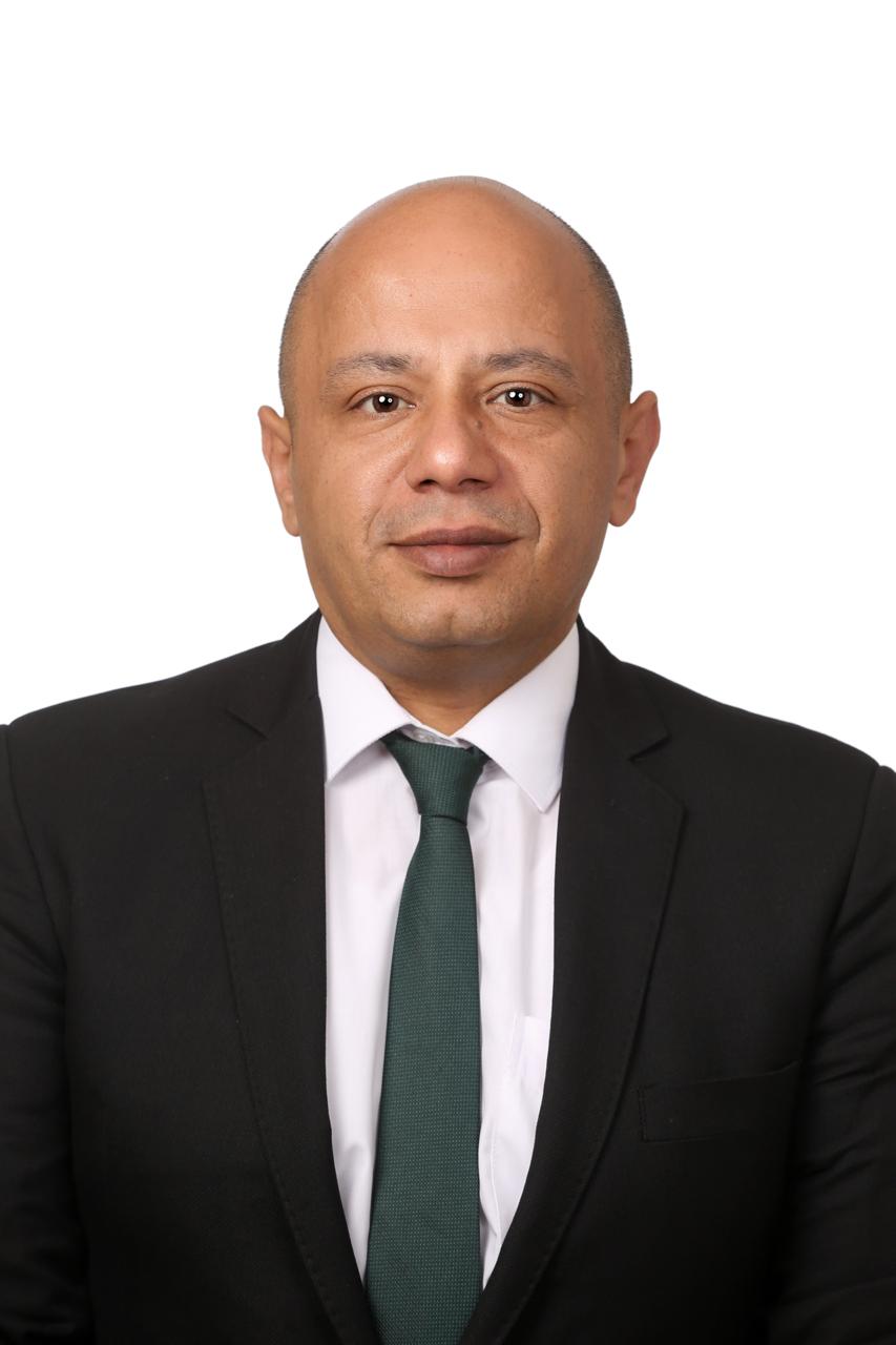 د عبدالحميد عليمات يكتب  من يسمع طلاب  الجامعات 