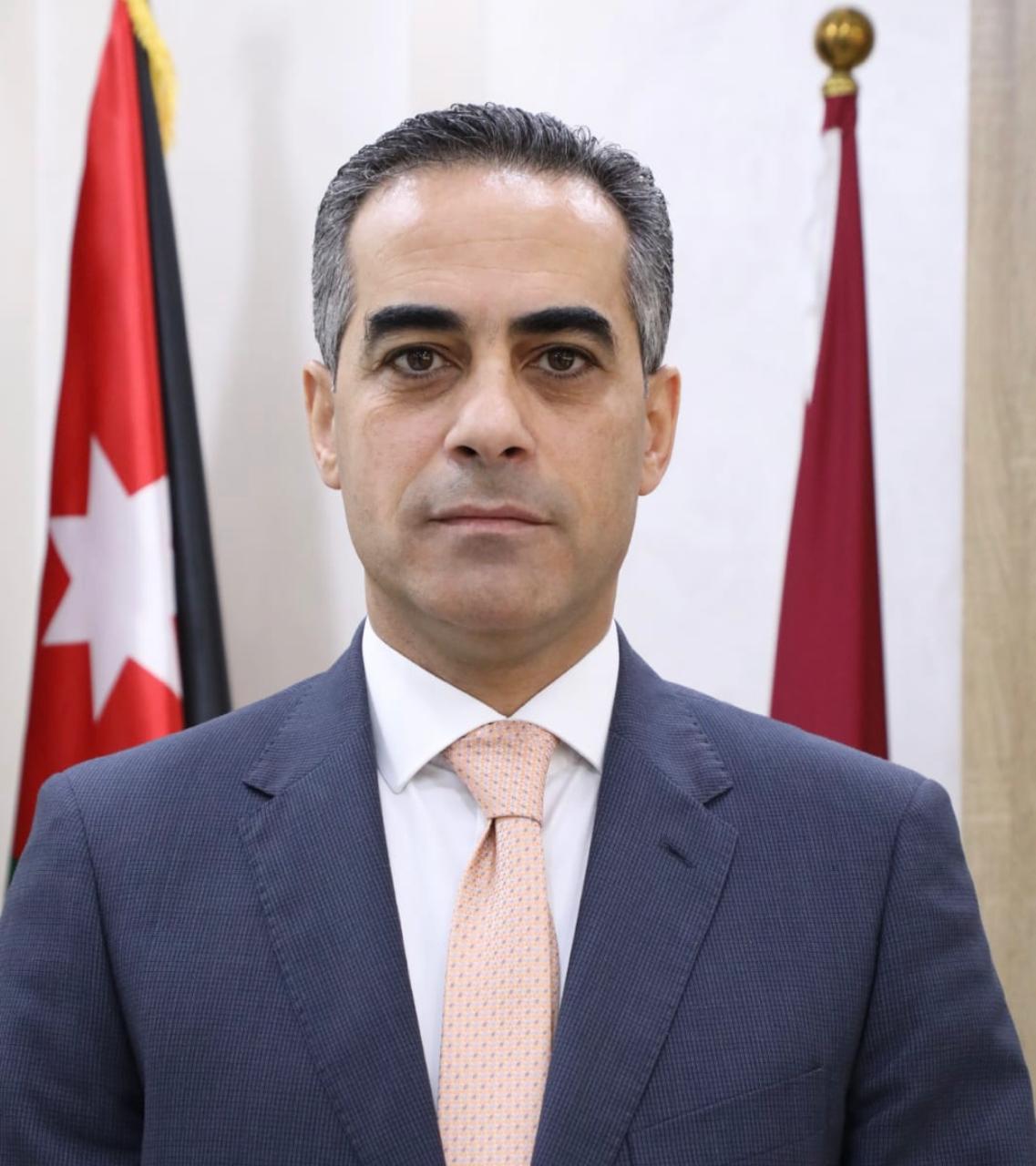 لا تسمعوا لهم  لأنّ وعيُنا هو درعُنا