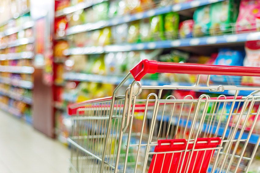 حماية المستهلك تثمن قرار دولة رئيس الوزراء بوضع سقوف سعرية