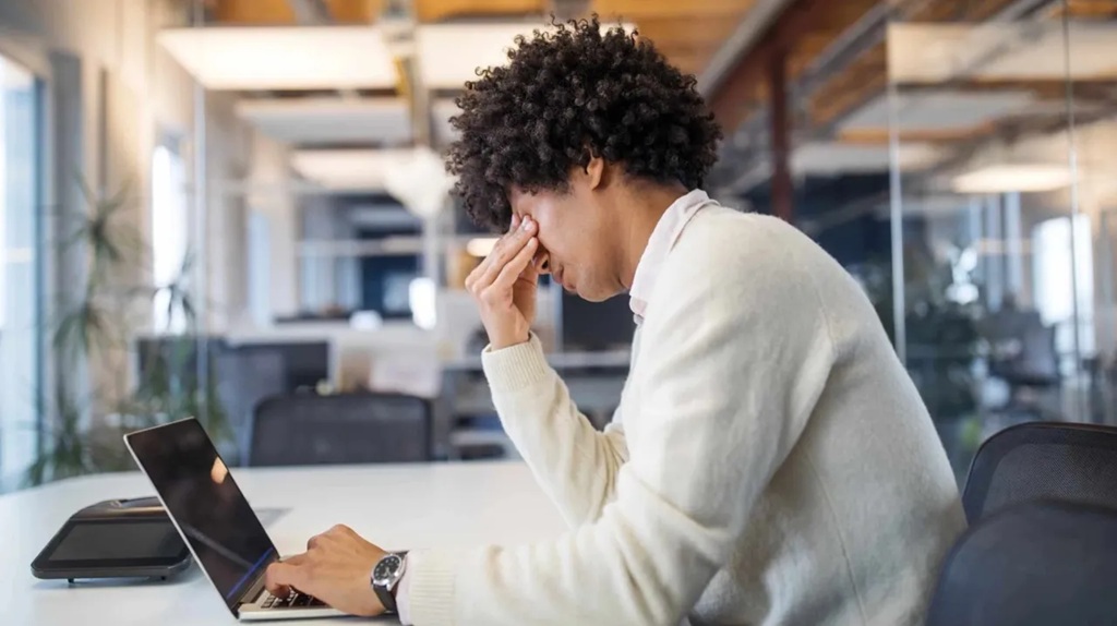 دراسة 10 ساعات جلوس يوميّاً تزيد أمراض القلب والوفاة المبكرة