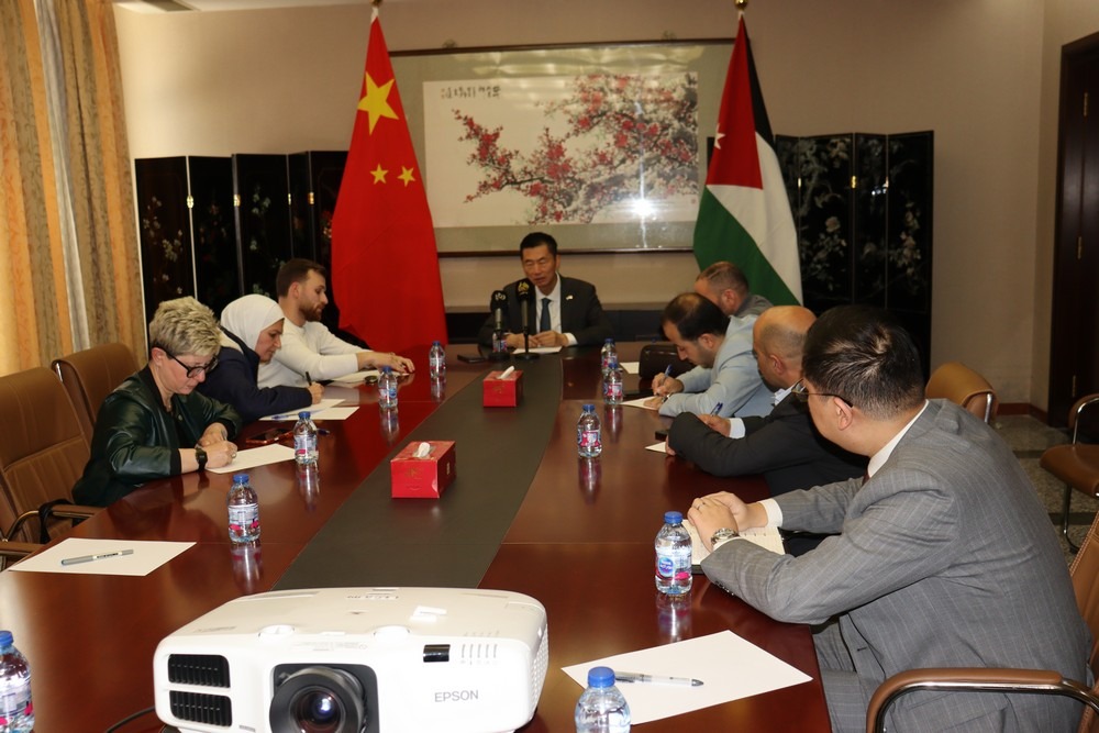 السفير الصيني اعتداء ايران على المنشأت الاردنية غير مبررة