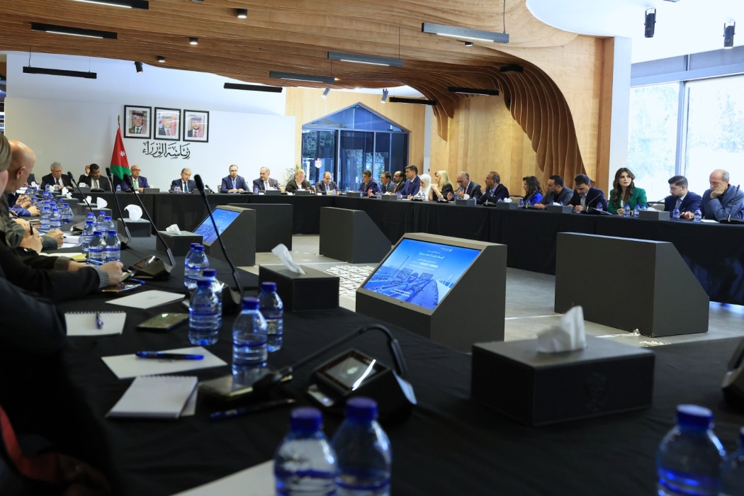 300 ميجاواط من الطاقة الشمسية الناقل الوطني يدمج الأمن المائي بالاستدامة البيئية وفق أعلى المعايير الدولية