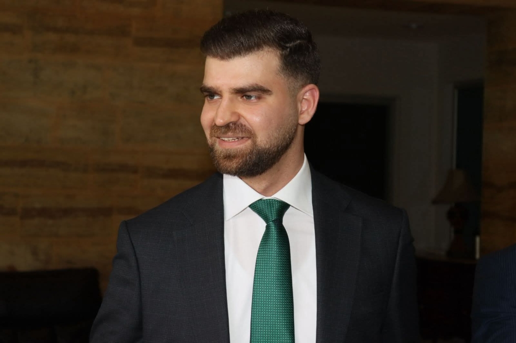 الزميل  ايثار الخصاونة يحتفل بزفاف المهندس محمد بحضور رؤساء وزارات ووزراء