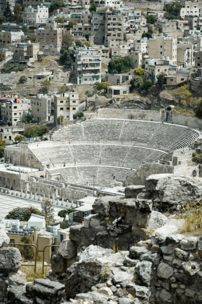 المدرج الذي سرق اسمه